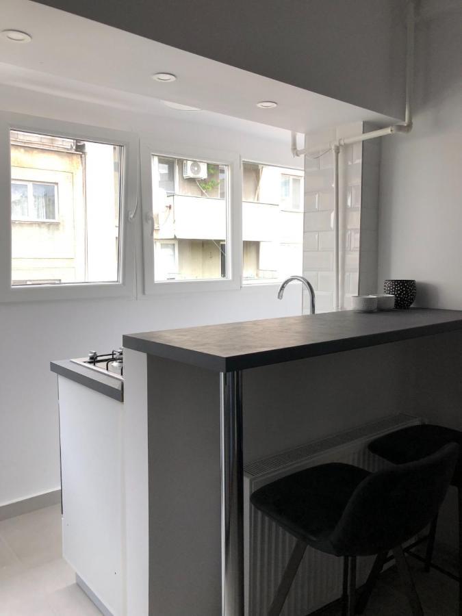 Staycity Modern Apartment Bukarest Exteriör bild